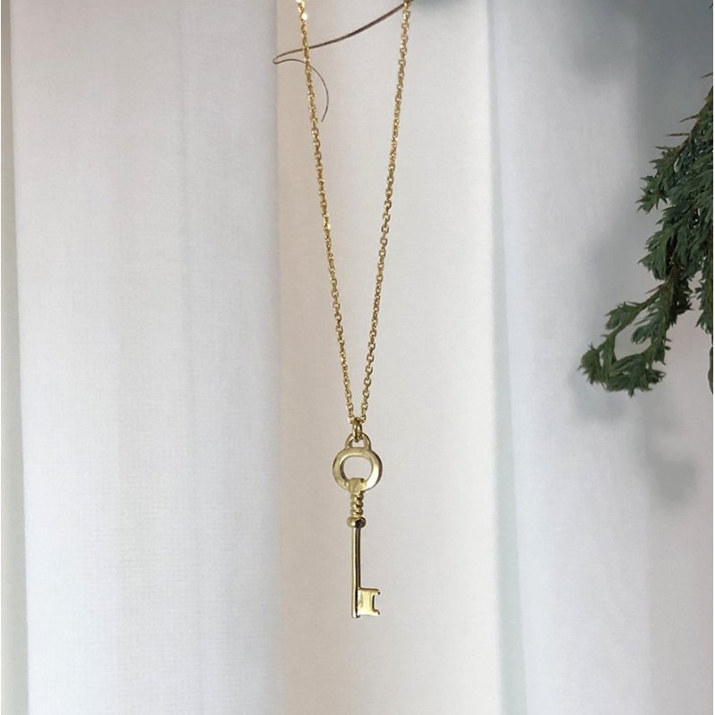 European style jewelry 925 sterling silver key necklace design necklace necklace European style jewelry 925 sterling silver key necklace design necklace necklace